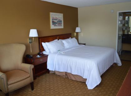 Ontario Airport Inn