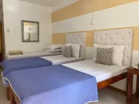 Pensio de Felipe Hotels in Laurel