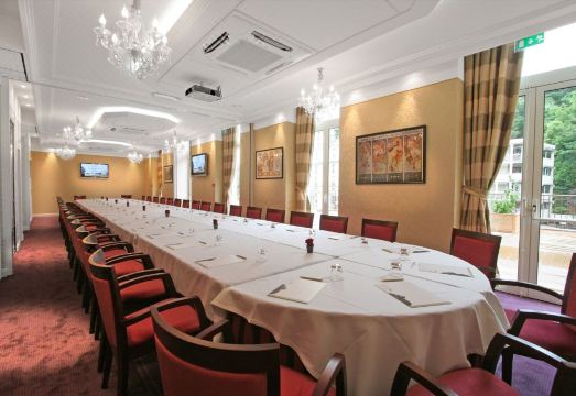 2. 호텔 프린세스 ..