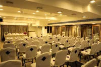 Hotel Ssk Grand Kanchipuram Hotels in Kanchipuram