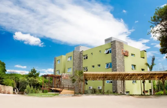 阿帕特斯帕綠洲酒店