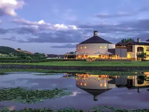 Craggy Range Luxury Vineyard Retreat