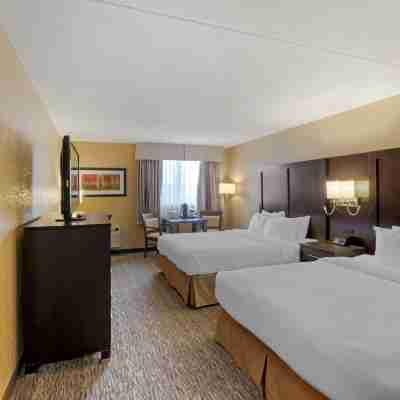 Best Western Plus Mariposa Inn  Conference Centre Rooms