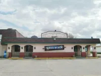 Colonial Inn Hotels in Brandon