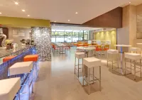 เซเนเตอร์ บาราฮาส โรงแรม