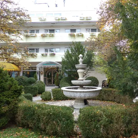 Seibel's Park Hotel Отели рядом с достопримечательностью «Железнодорожный вокзал Мюнхен-Фрайхам»