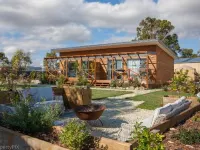 Harrison Grove Hotels in Sorell