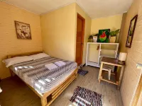 Garden Nen Ines Guest House Hotels in Ла-Тринидад