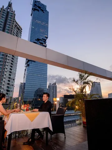 รูปภาพของไอ เรสซิเด้นท์ โฮเทล สีลม