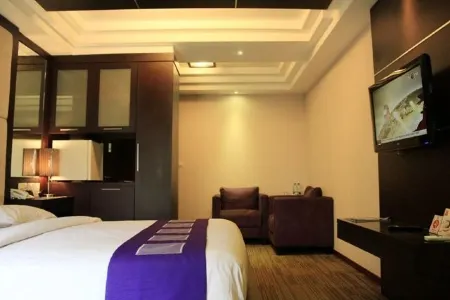 Metro Hotel Cikarang