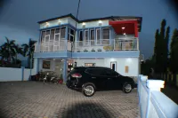 King Suite Hotel Bengkulu Hotel dekat Striker Polda