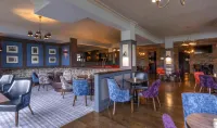 Falls Hotel & Spa - Bares