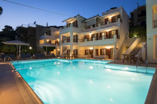 Kostis Villas - Pools