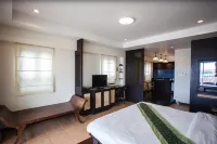 Royal Nakara Ao Nang - balkon