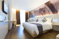 Horison Hotel Ultima Timika Hotels in Timika