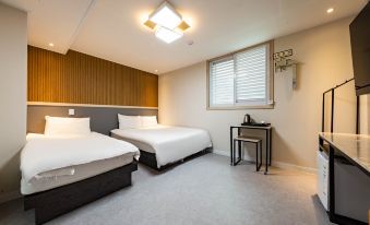 Eumseong MK Hotel