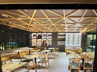 Travelodge Phuket Town Отели рядом с достопримечательностью «Сентрал-Фестивал-Пхукет»