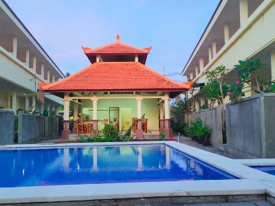 The Laviana Hotel