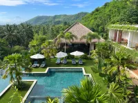 Porter Hotel - Surf & Yoga Retreat Hotels in Tumpak