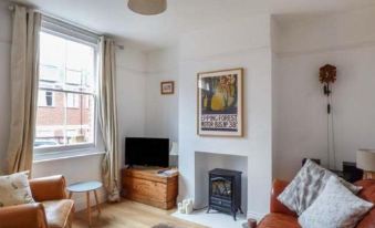 Dutch Cottage - Housity