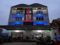 Paradise Hotel Hotels in 