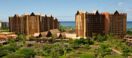 Aulani, A Disney Resort & Spa, Ko Olina, Hawaii Отели рядом с достопримечательностью «Парадайс Ков Паблик Бич»