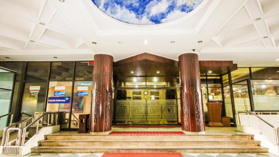 Grand Menteng Hotel