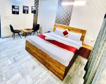 Hotel Eleven Hotels in Sirsa