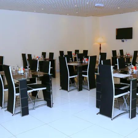 Al Sadarah Hotel Apartments
