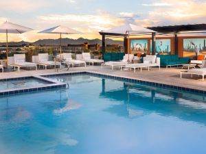 Canopy by Hilton Scottsdale Old Town