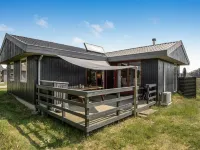 "Chumani" - 900m from the Sea Hotels in Thisted