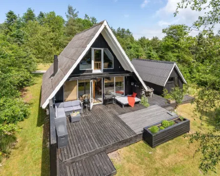 "Jütte" - 2km to the Fjord Hoteles en Farsø