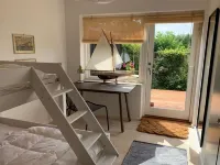 "Tonia" - 290m from the Sea