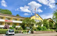 Hotel Haus am Kurpark - Christoph Eck Hotels in Unterreichenbach