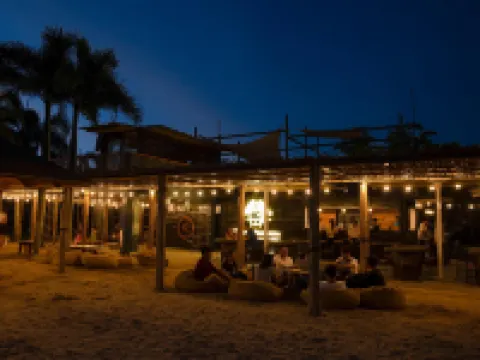 Cocoons Club Laiya Hotels in San Juan