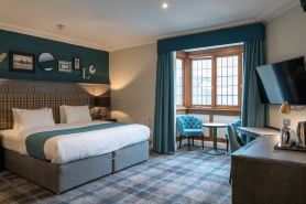 CBH The Feathers Hotel & Restaurant