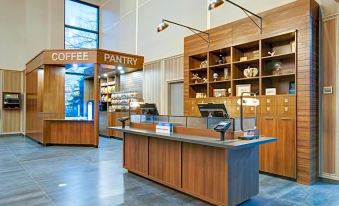 Four Points by Sheraton St. Catharines Niagara Suites