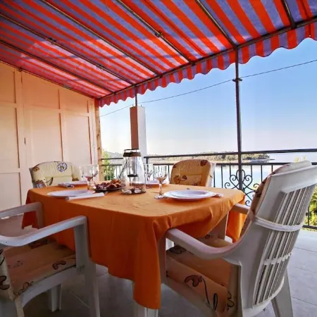 Apartments Bacic
