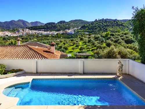 El Chaparral Hotels in Monda