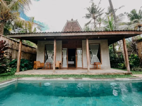 Sarini Villas Pura Dalem Maya Blahbatuh附近的飯店