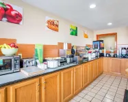 Quality Inn Ottawa Near Starved Rock State Park - Frühstück