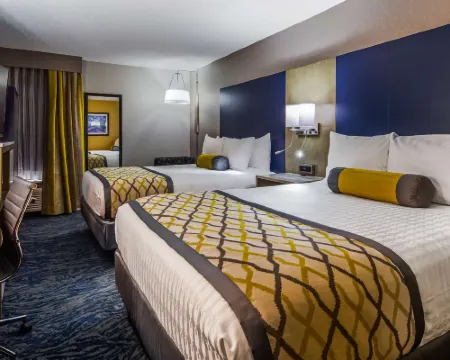Best Western Plus Bloomington East Hotel Hotels in Bloomington
