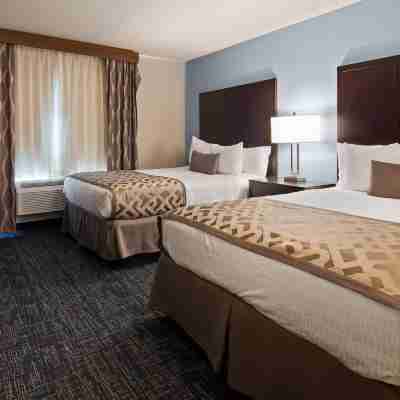 Best Western Plus Flint Airport Inn  Suites Rooms