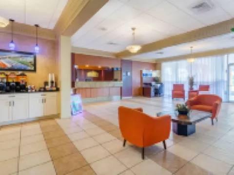 Howard Johnson by Wyndham Lakeland Hotels in Lakeland