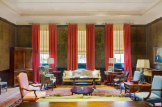 Super 8 by Wyndham Laurel