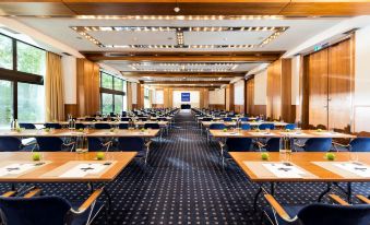 Dorint Main Taunus Zentrum Frankfurt Sulzbach