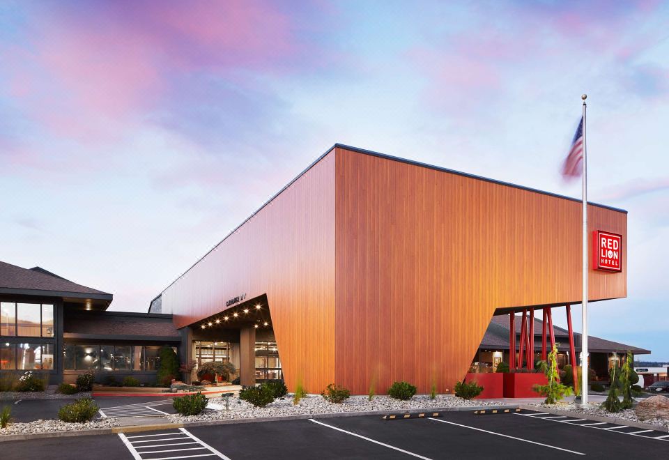 Red Lion Hotel Wenatchee City Center