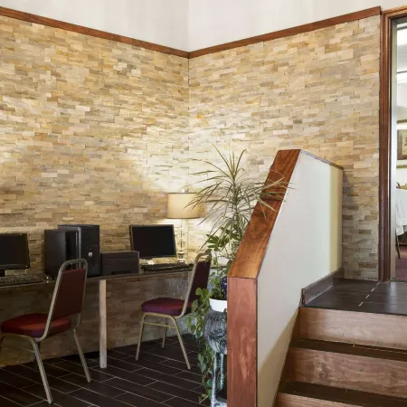 Ramada by Wyndham Pittsburgh/New Stanton