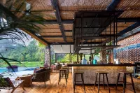Guangxi Chongzuo Mingshi Yaju·Shanshui Meiju - ที่มีบาร์
