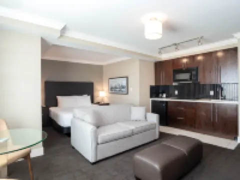 Sandman Hotel Oakville Hotels in Oakville